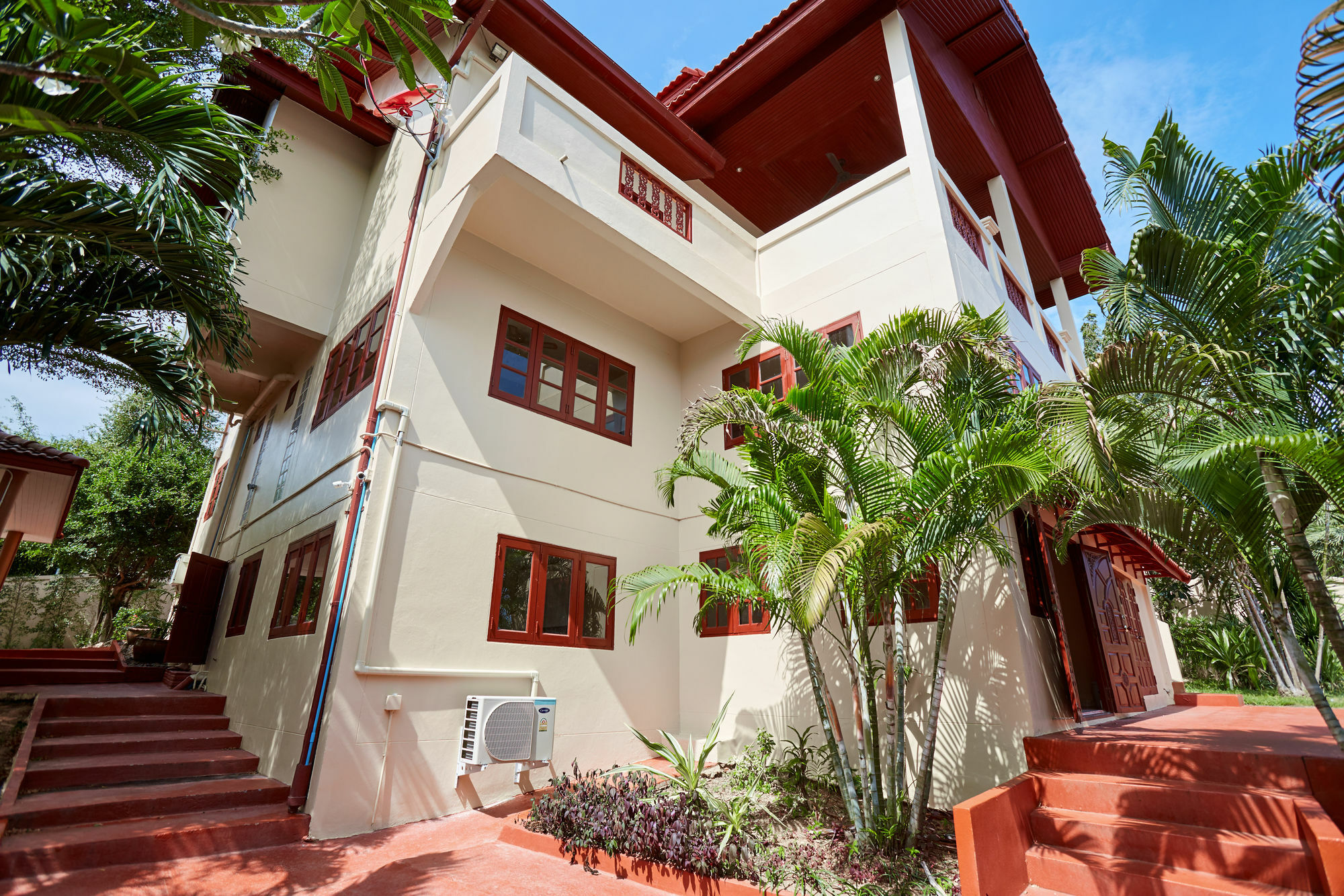 Na Mueang Nb Villa Namuang מראה חיצוני תמונה