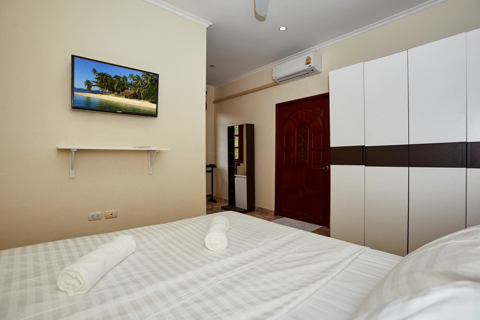 Na Mueang Nb Villa Namuang מראה חיצוני תמונה